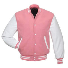 Rosa Collegejacke mit weißen Lederärmeln 